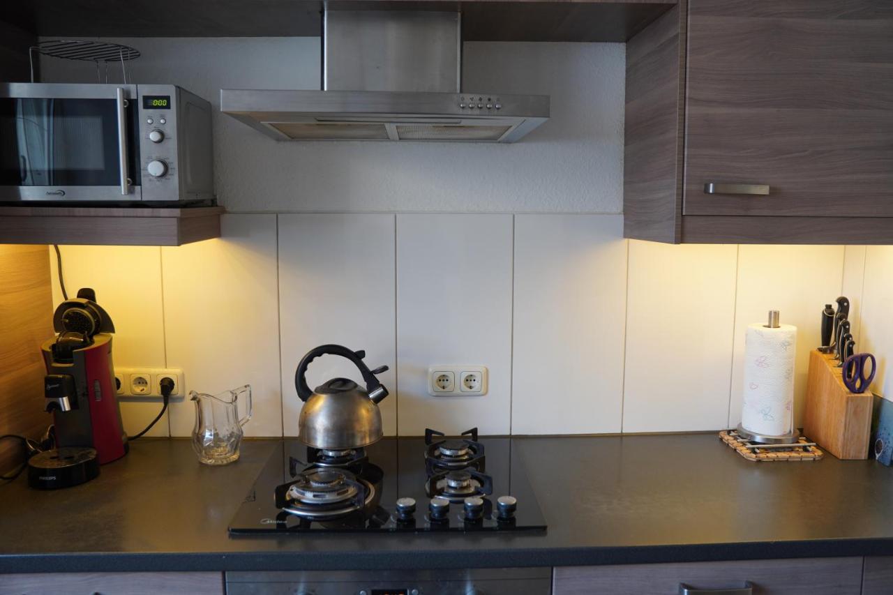 Bright, Spacious Apartment With A Lovely Terrace In The Heart Of Aquisgrana Esterno foto